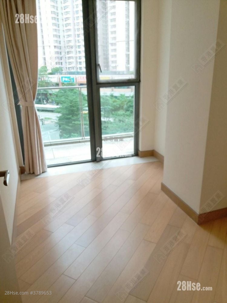 天晋 售盘 3 房 , 3 浴室 964 平方尺