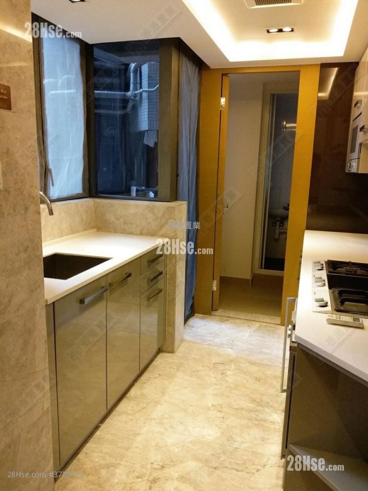 天晋 售盘 3 房 , 3 浴室 964 平方尺