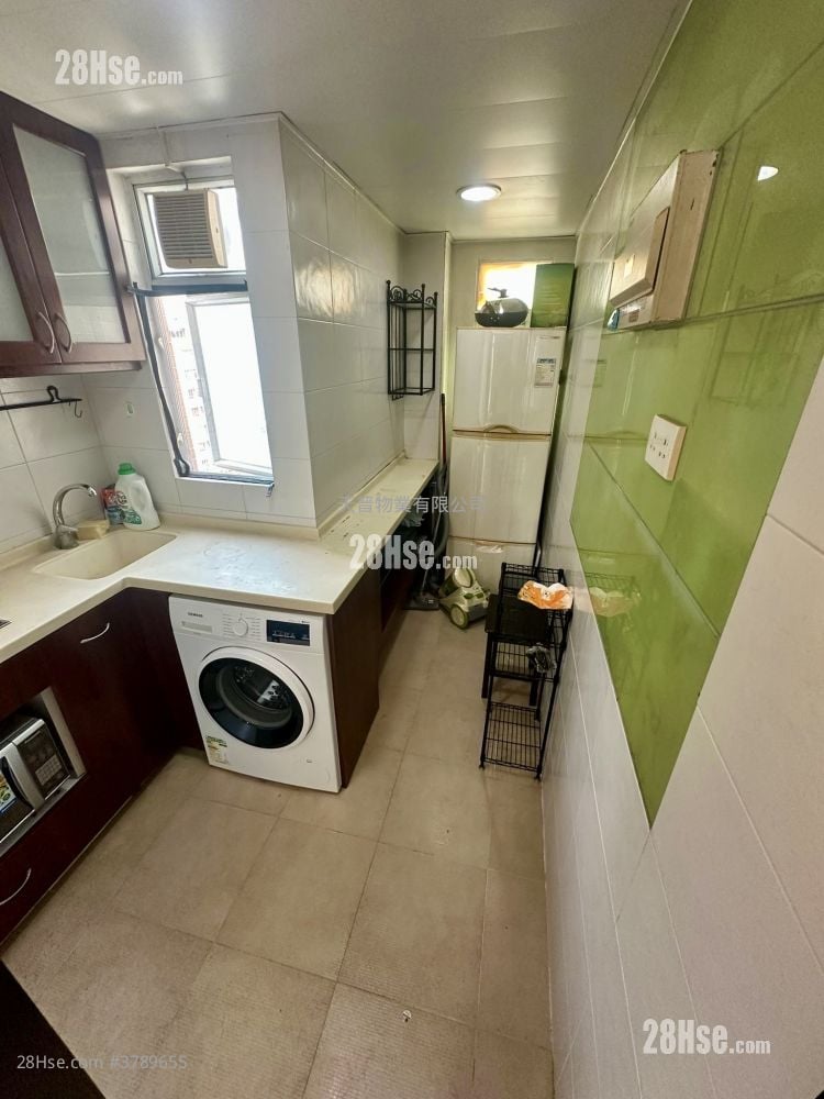 Kar King Mansion Sell 2 Bedrooms , 1 Bathroom 336 ft²