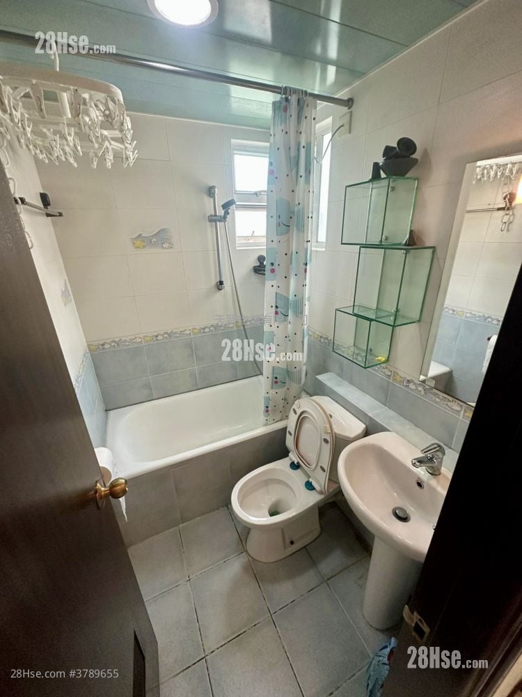 Kar King Mansion Sell 2 Bedrooms , 1 Bathroom 336 ft²