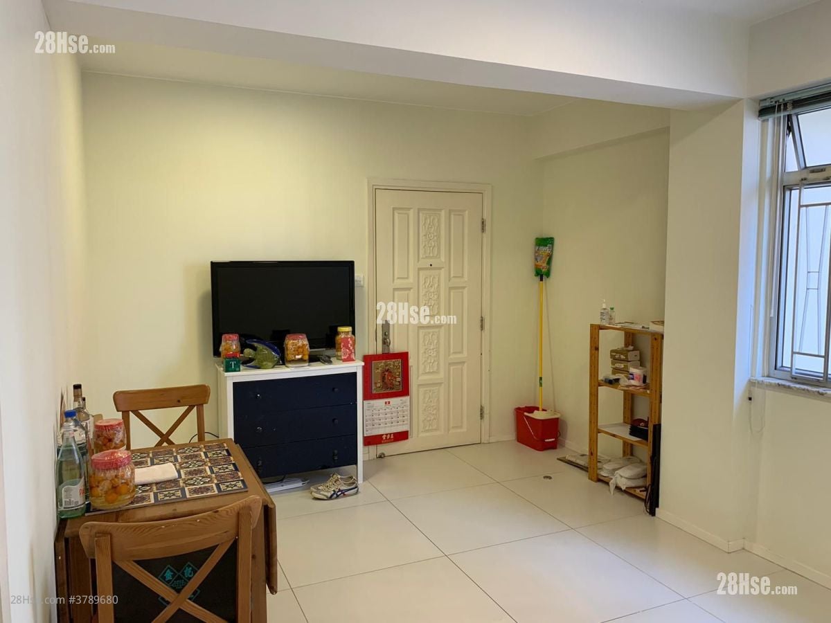 安峰大厦 售盘 3 房 , 2 浴室 545 平方尺