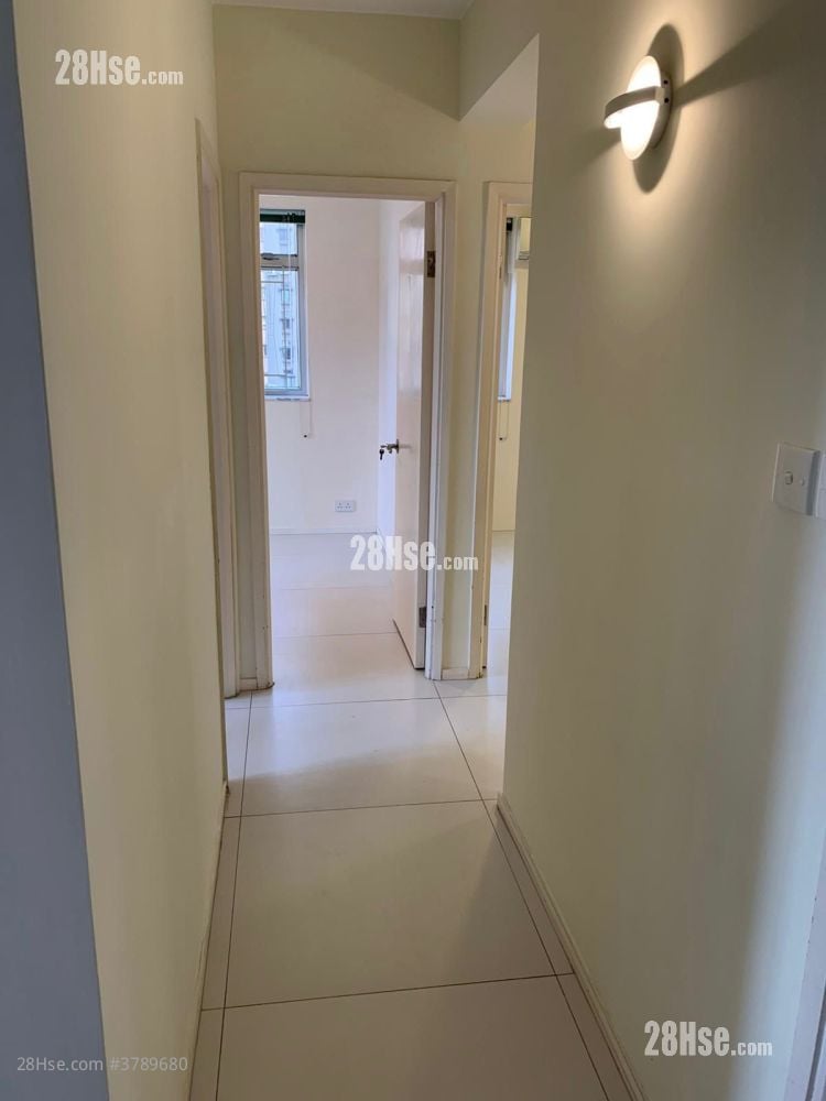 安峰大厦 售盘 3 房 , 2 浴室 545 平方尺