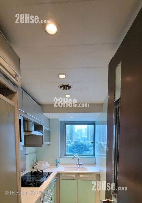 The Harbourside Sell 2 Bedrooms , 2 Bathrooms 743 ft²