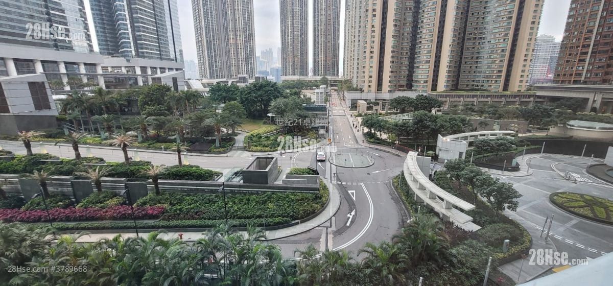 The Harbourside Sell 2 Bedrooms , 2 Bathrooms 743 ft²