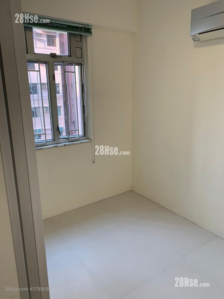 安峰大厦 售盘 3 房 , 2 浴室 545 平方尺