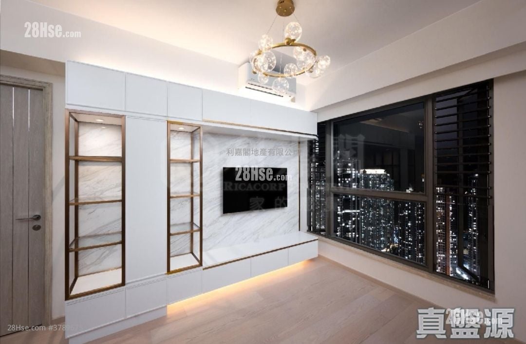 Sea To Sky Sell 2 Bedrooms 473 ft²