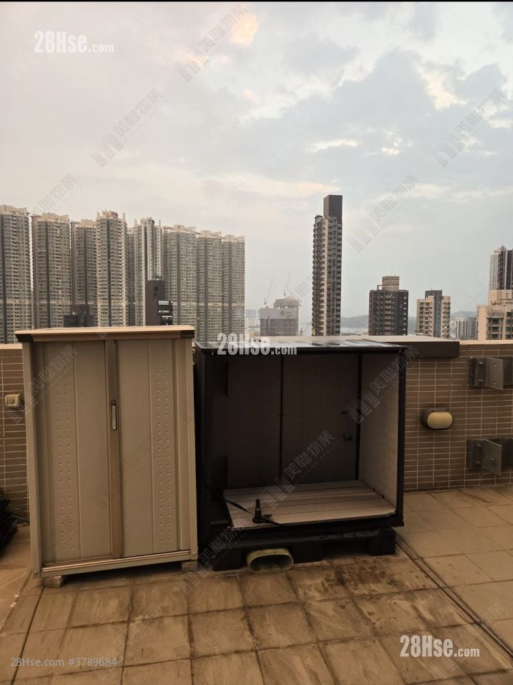 Ava228 Sell 151 ft²