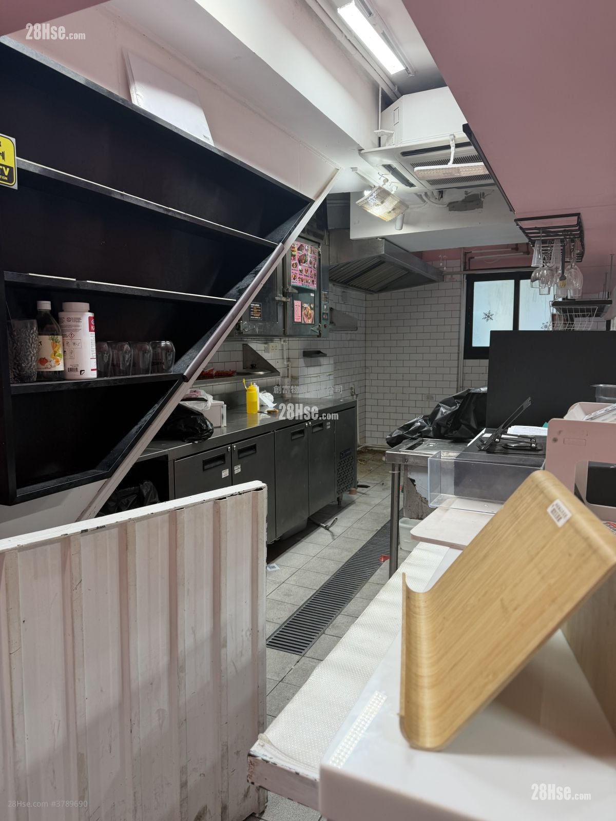 15-17 Ormsby Street Tai Hang Road  Rental