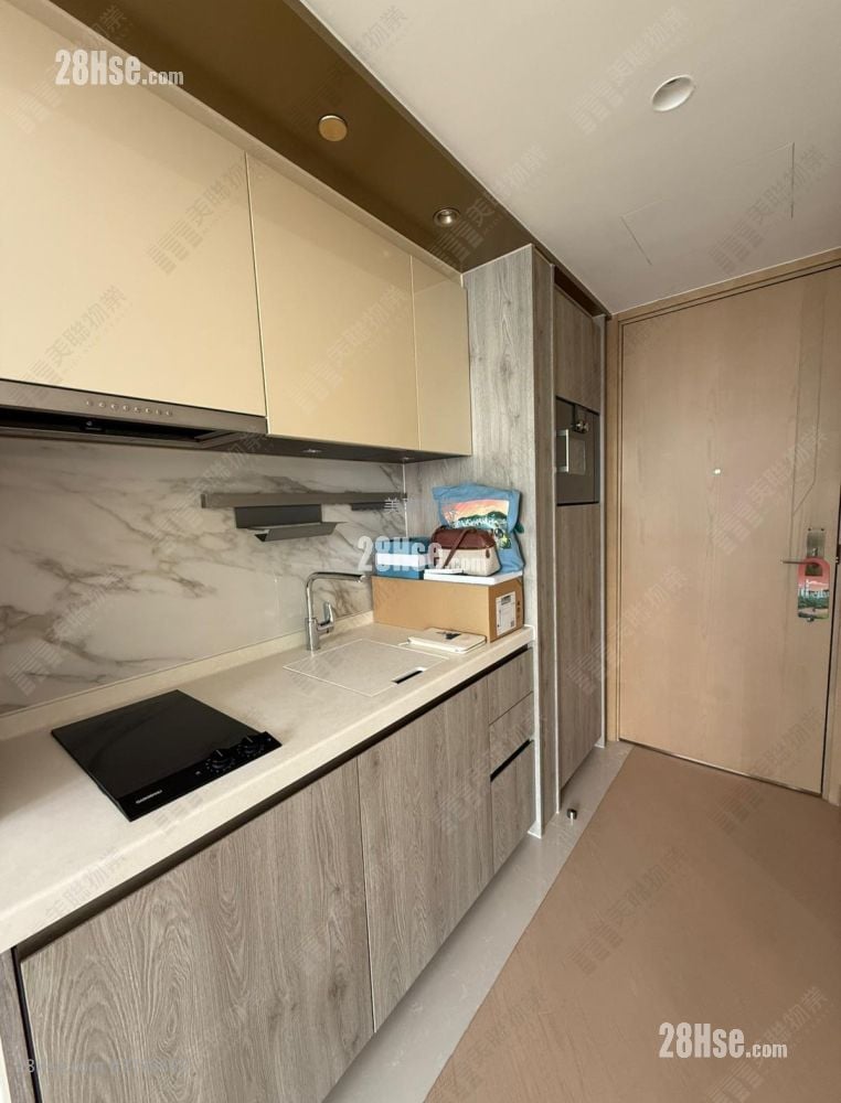 Grand Victoria Rental 278 ft²