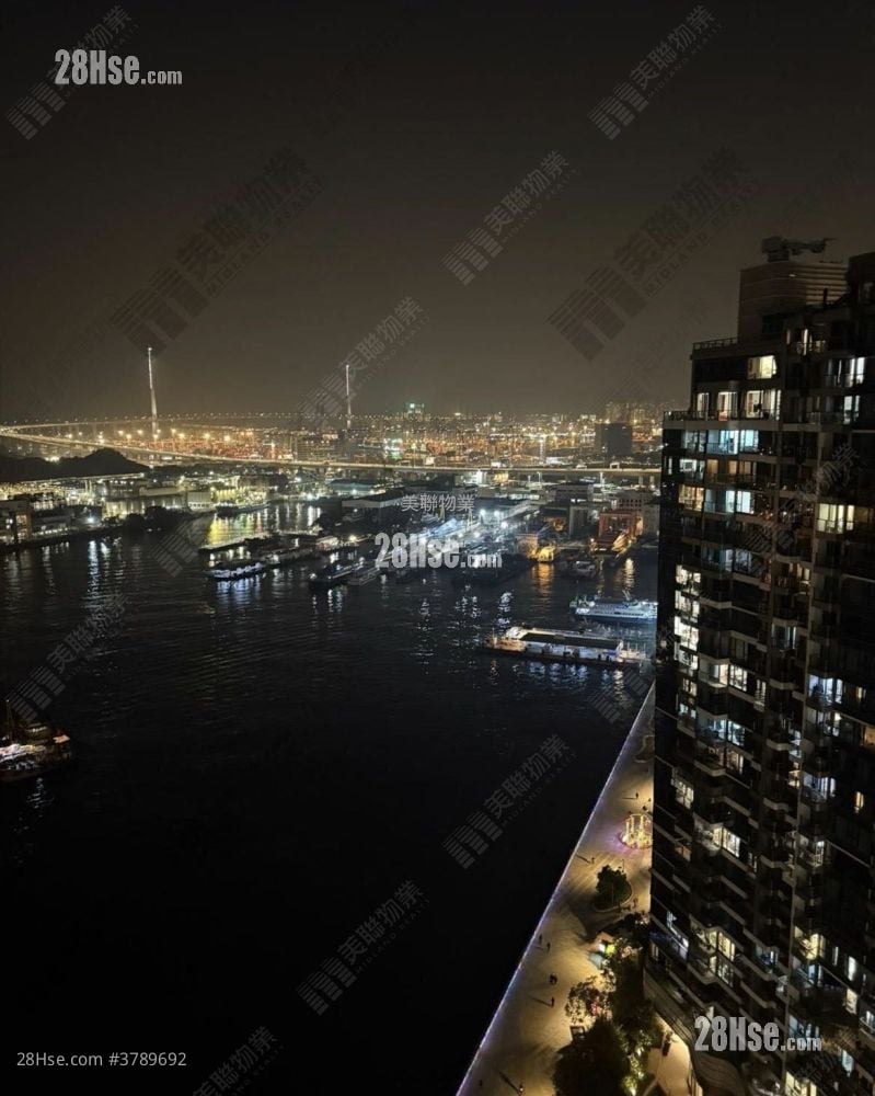 Grand Victoria Rental 278 ft²