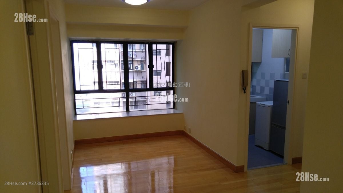 Hongway Garden Sell 2 Bedrooms , 1 Bathroom 412 ft²