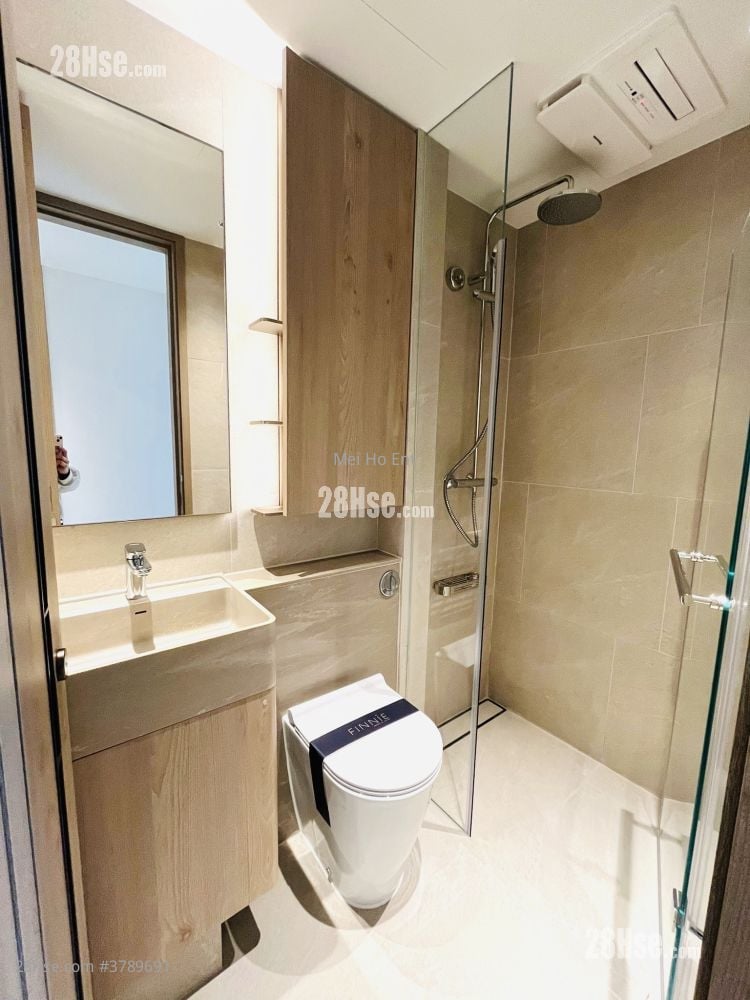 Finnie 租盘 2 房 , 1 浴室 361 平方尺