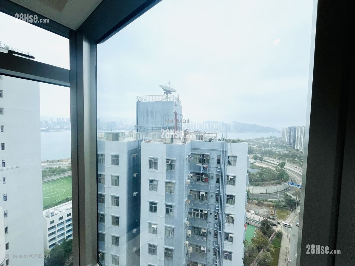 Finnie 租盘 2 房 , 1 浴室 361 平方尺