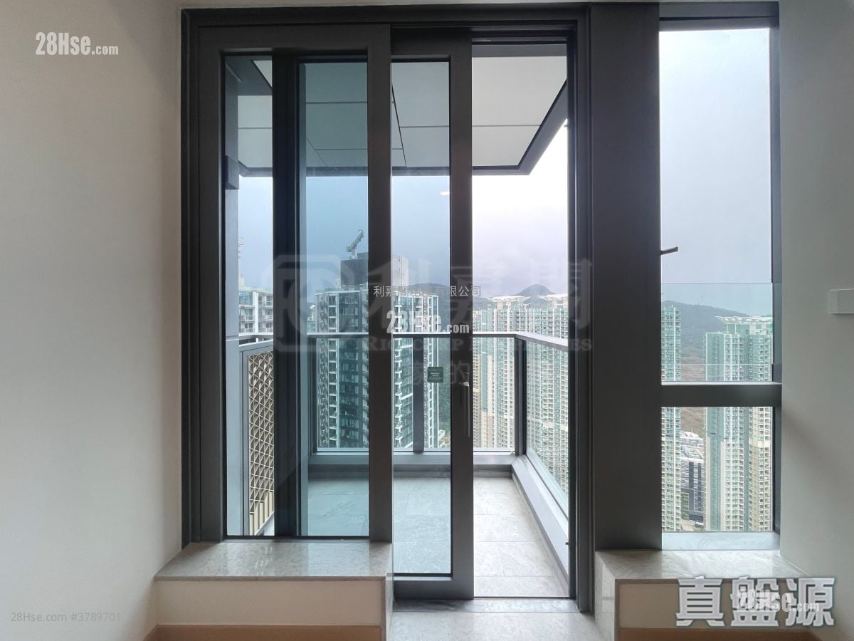 Seasons Place 租盘 1 房 323 平方尺