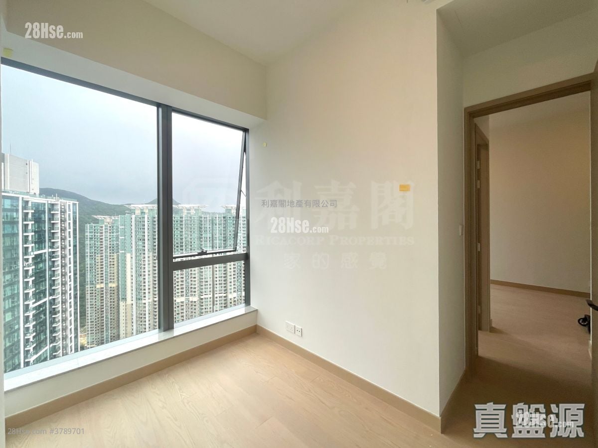 Seasons Place 租盘 1 房 323 平方尺