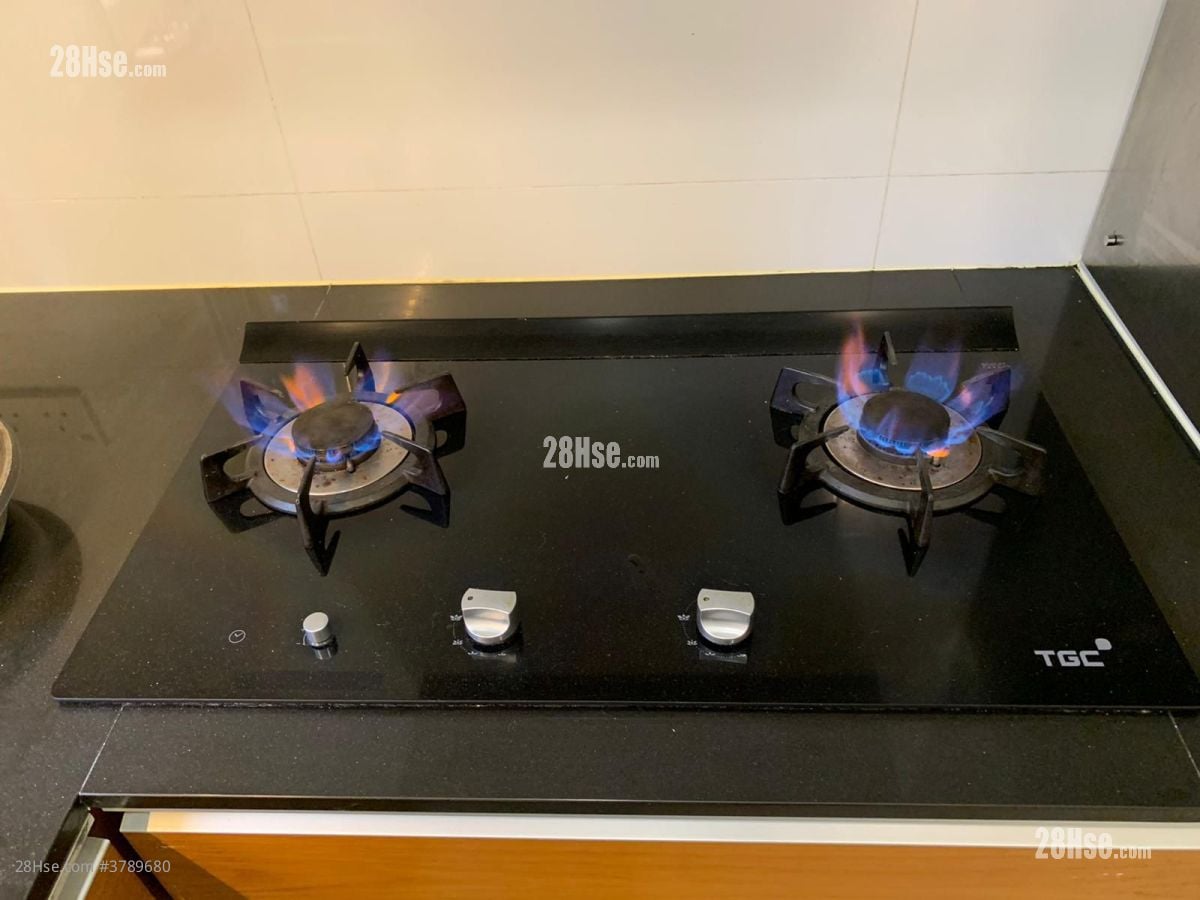 安峰大厦 售盘 3 房 , 2 浴室 545 平方尺