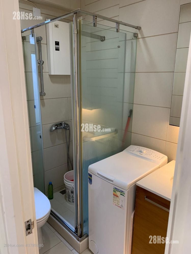 安峰大厦 售盘 3 房 , 2 浴室 545 平方尺