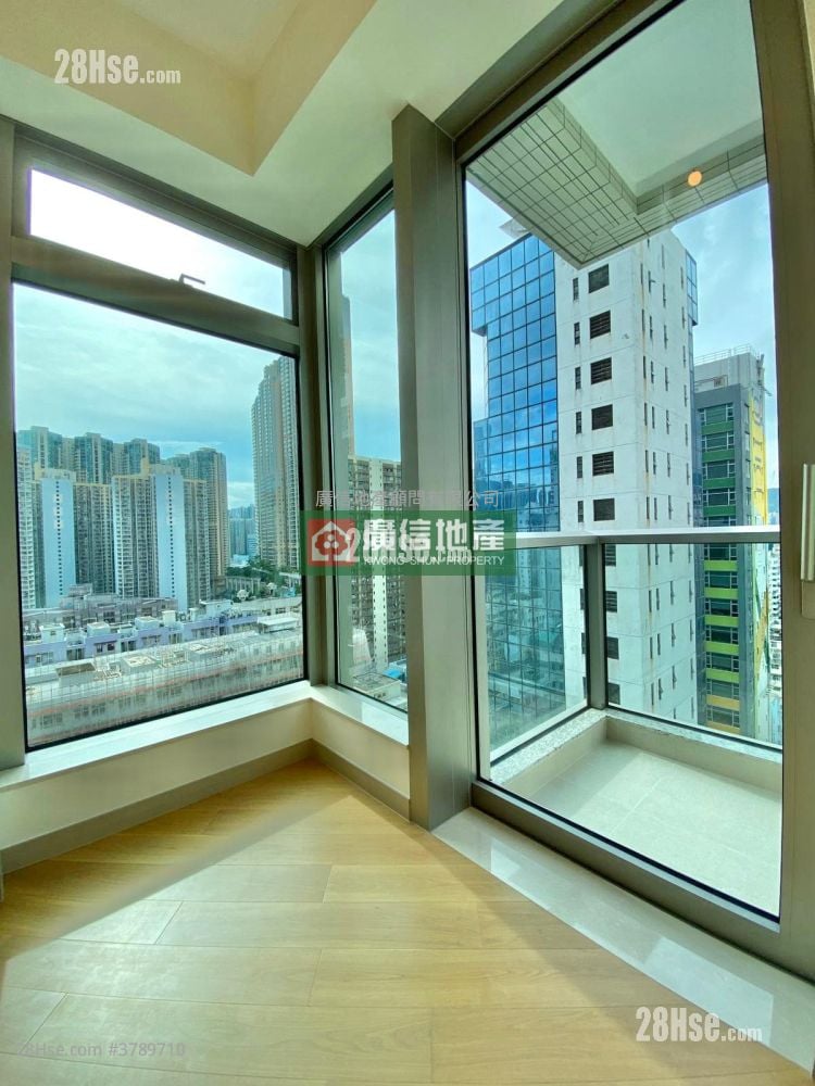 One Soho Rental 1 Bedroom , 1 Bathroom 298 ft²