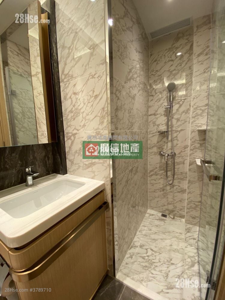 One Soho Rental 1 Bedroom , 1 Bathroom 298 ft²