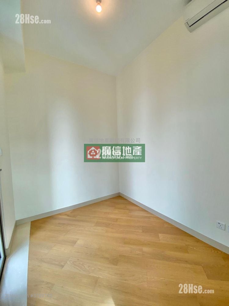 One Soho Rental 1 Bedroom , 1 Bathroom 298 ft²