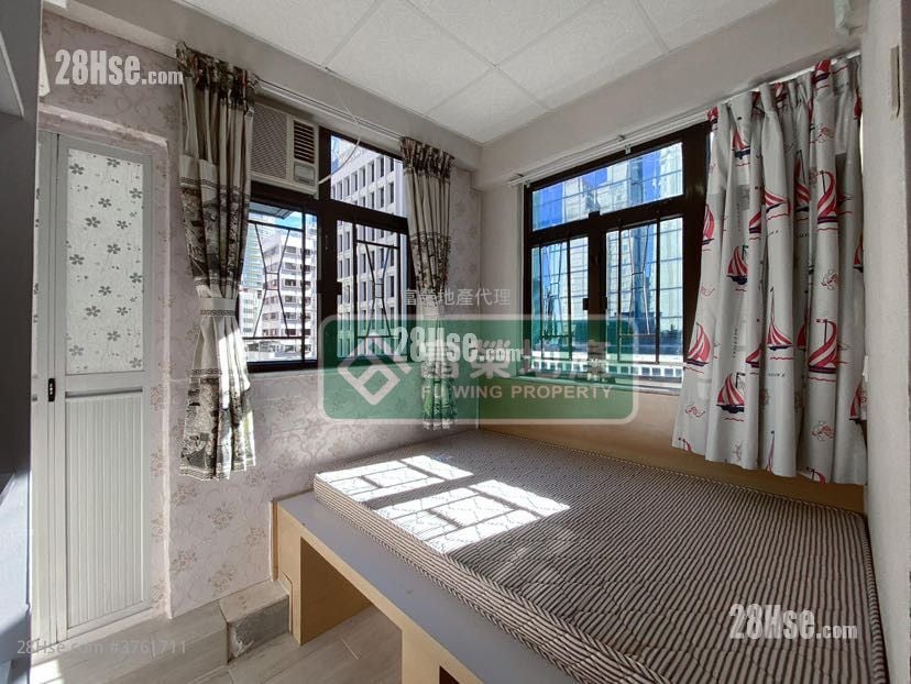 Savoy Mansion Sell 4 Bedrooms 450 ft²