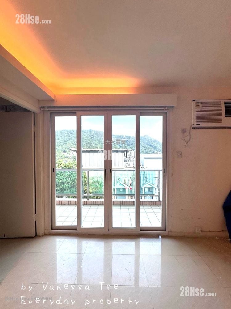 村屋 售盘 3 房 , 1 浴室 700 平方尺