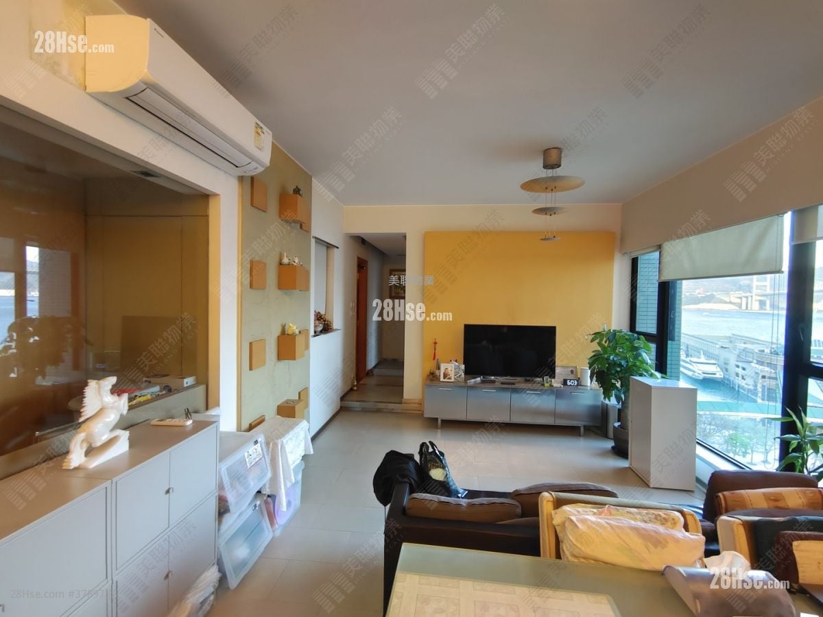 Park Island Sell 3 Bedrooms , 1 Bathroom 834 ft²