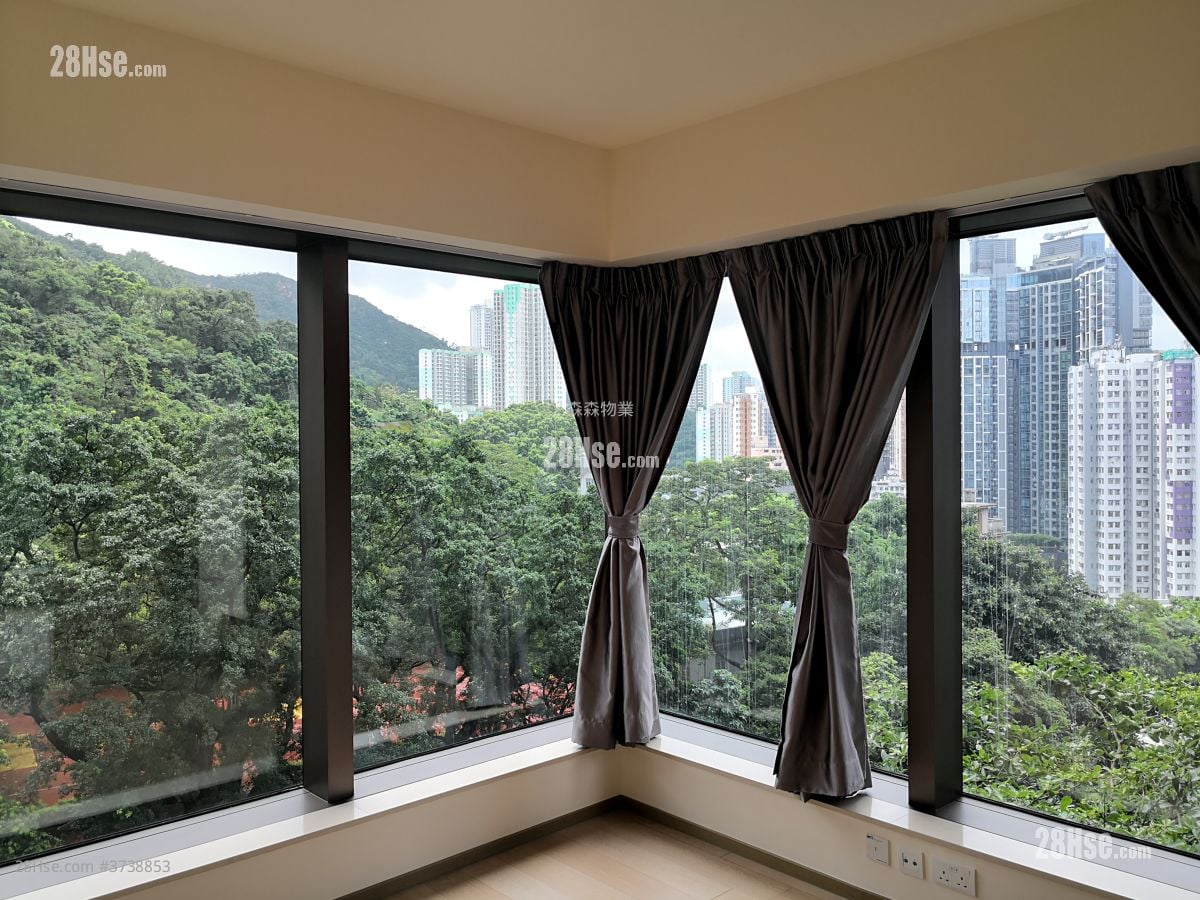 Island Garden Rental 4 Bedrooms , 3 Bathrooms 1,051 ft²