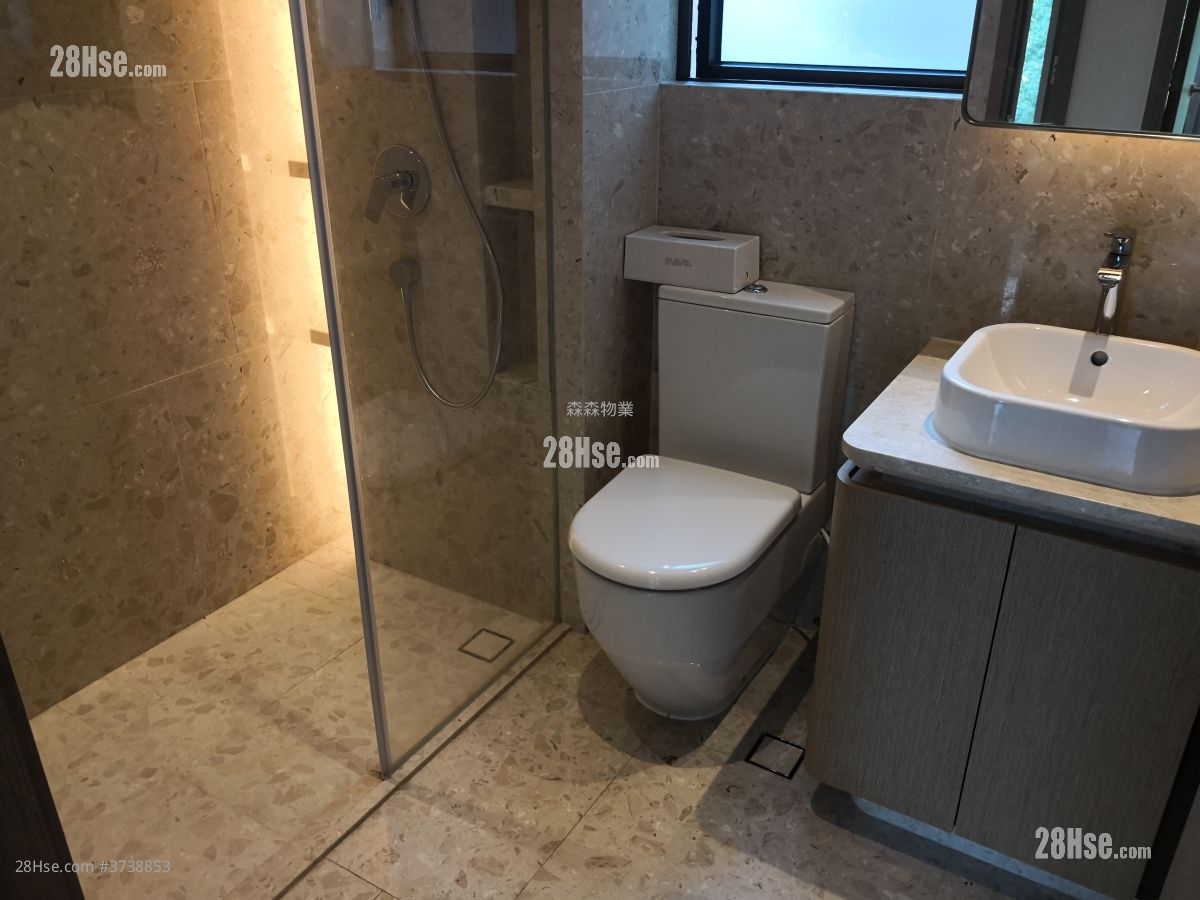 Island Garden Rental 4 Bedrooms , 3 Bathrooms 1,051 ft²