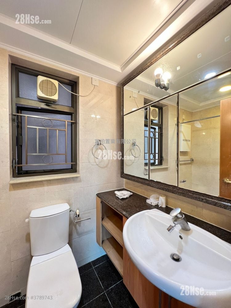 The Belcher's Rental 3 Bedrooms , 2 Bathrooms 1,103 ft²