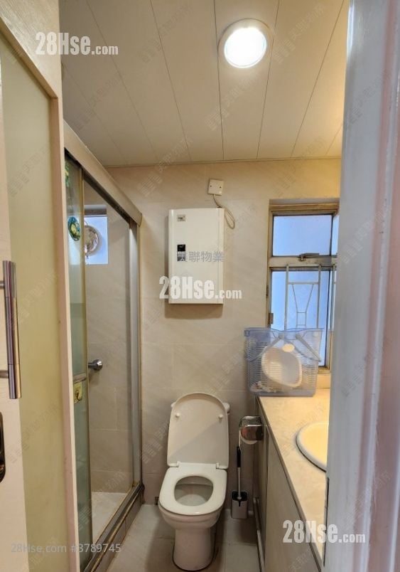 Kingswood Villas Sell 2 Bedrooms 441 ft²