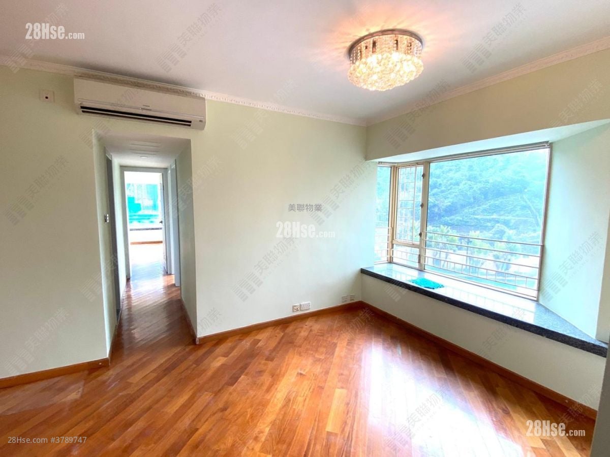 La Cite Noble Rental 3 Bedrooms , 2 Bathrooms 644 ft²