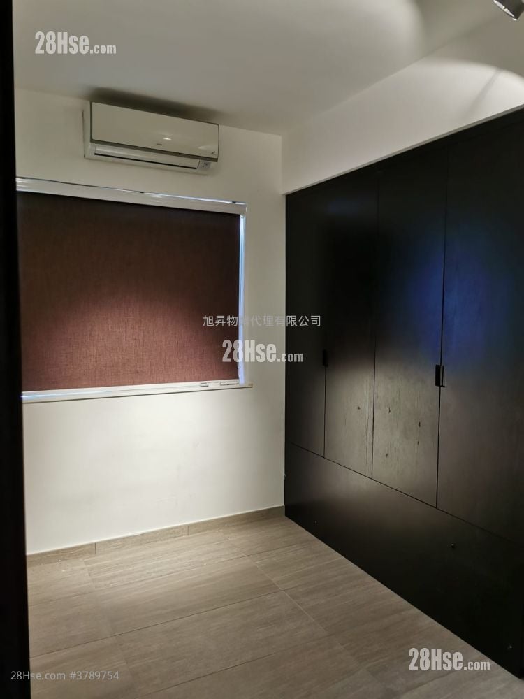 崇兰大厦 售盘 2 房 , 1 浴室 563 平方尺