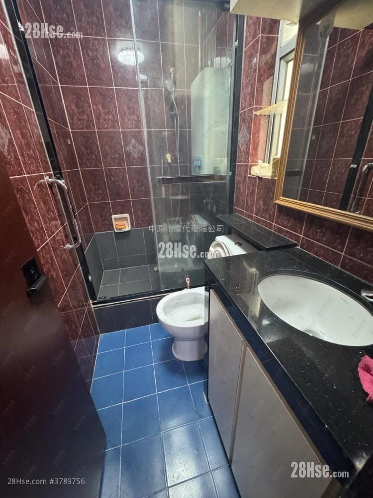 Tin Oi Court Sell 2 Bedrooms 546 ft²