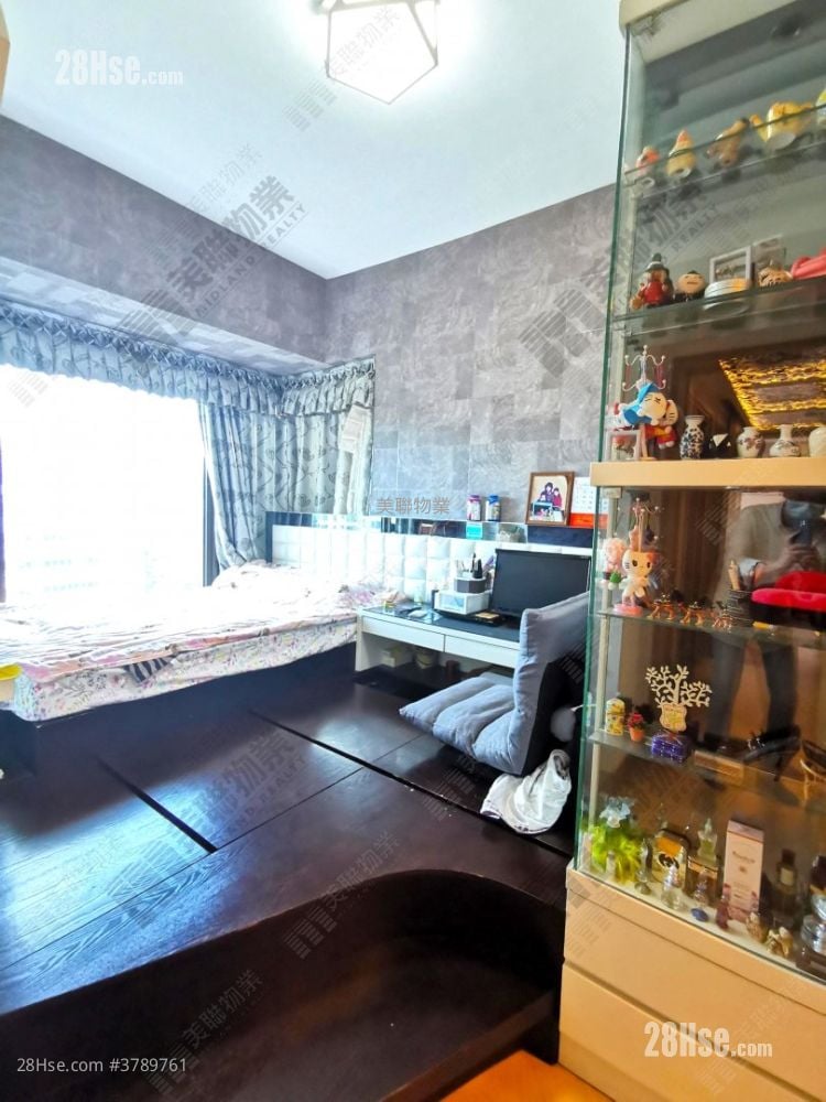 One Regent Place Sell 4 Bedrooms , 2 Bathrooms 853 ft²