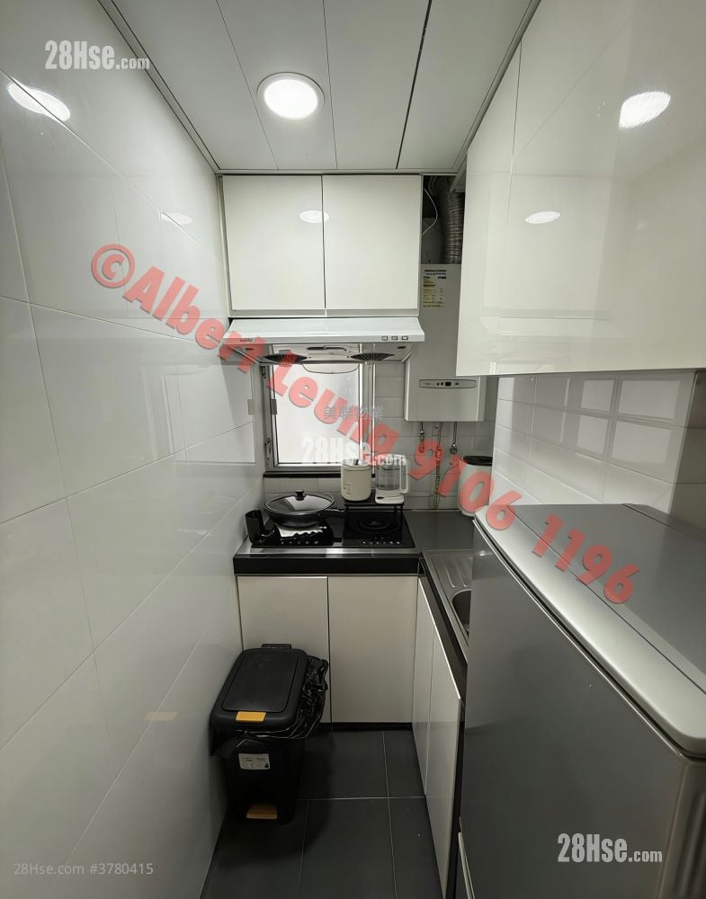 Lucky Plaza Sell 1 Bedroom , 1 Bathroom 326 ft²