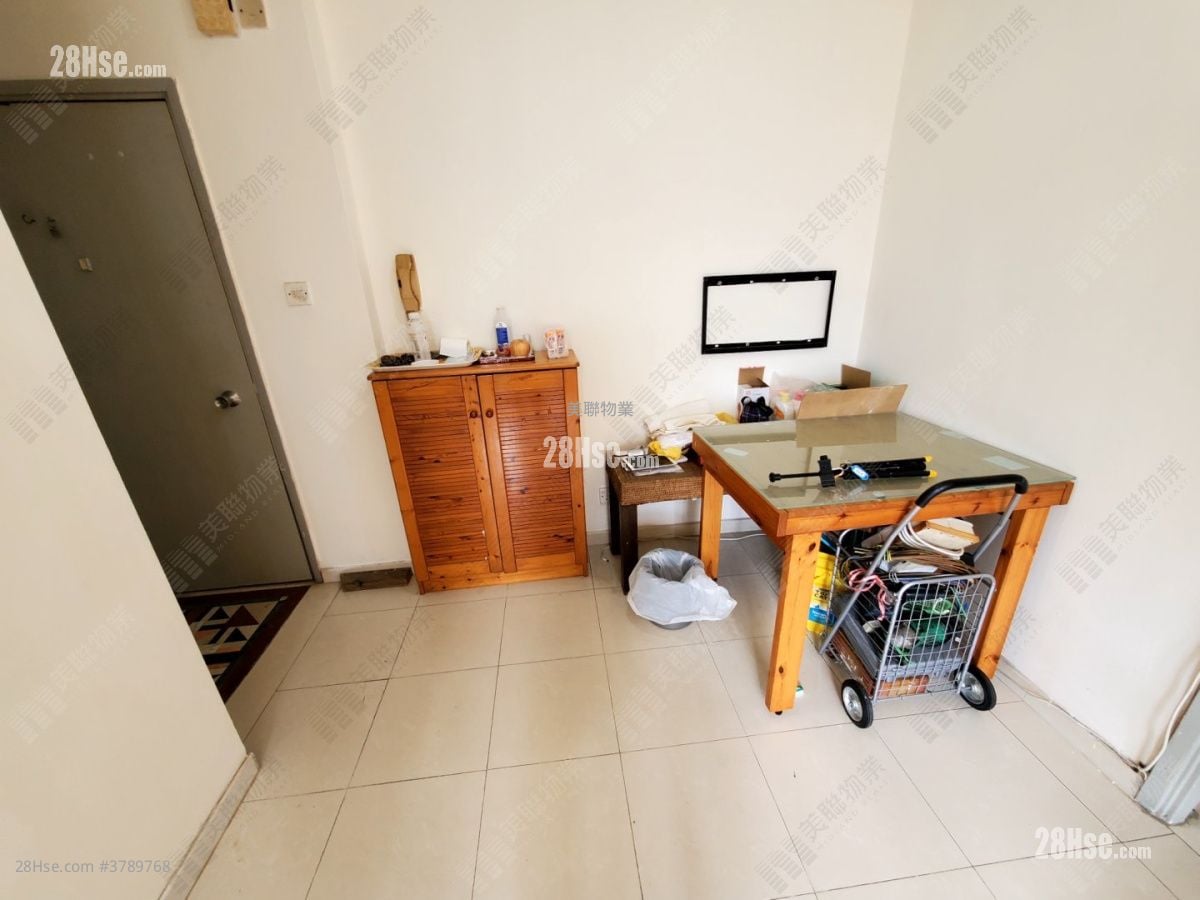 新围苑 售盘 2 房 401 平方尺