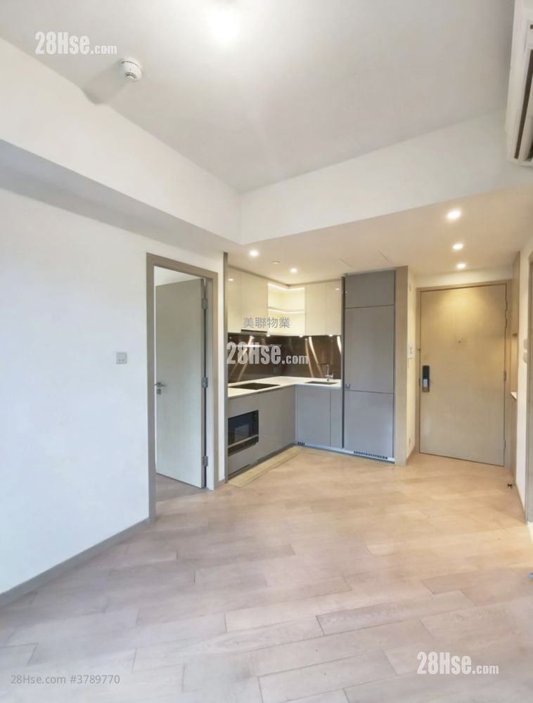 Mount Regency Sell 2 Bedrooms , 1 Bathroom 414 ft²