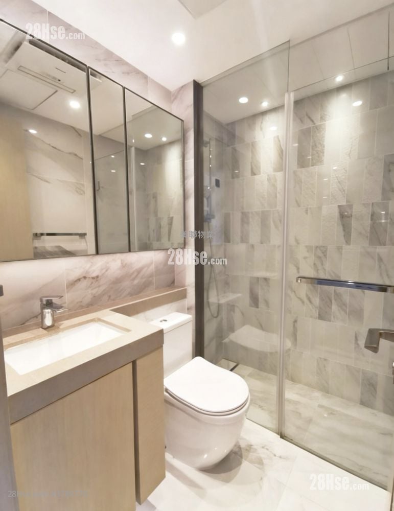 Mount Regency Sell 2 Bedrooms , 1 Bathroom 414 ft²