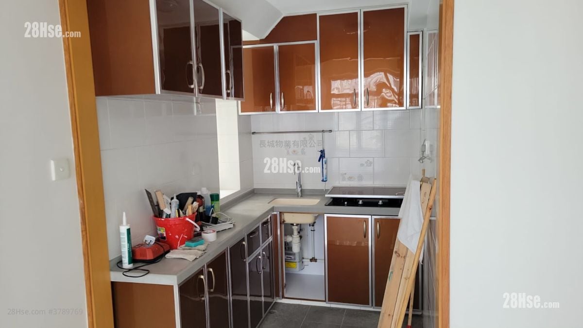 南丰新邨 租盘 3 房 , 1 浴室 516 平方尺