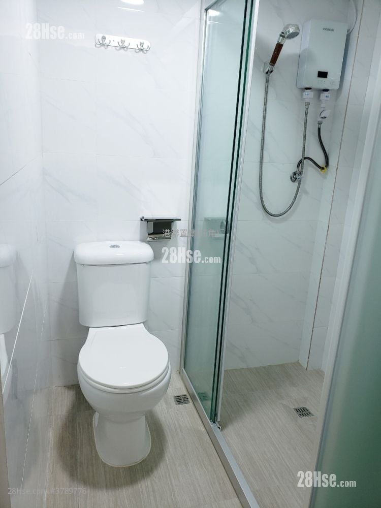 Windsor Mansion Rental Studio , 1 Bathroom 130 ft²