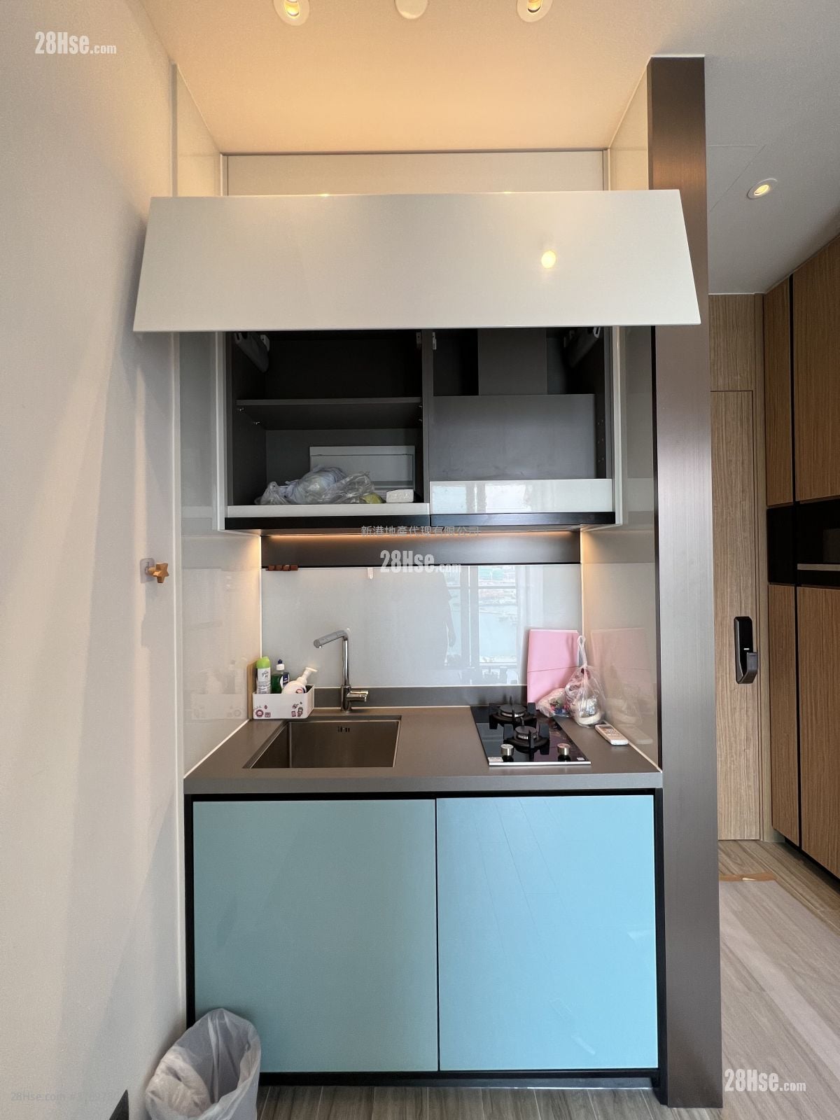 The Vantage Sell 1 Bedroom , 1 Bathroom 270 ft²