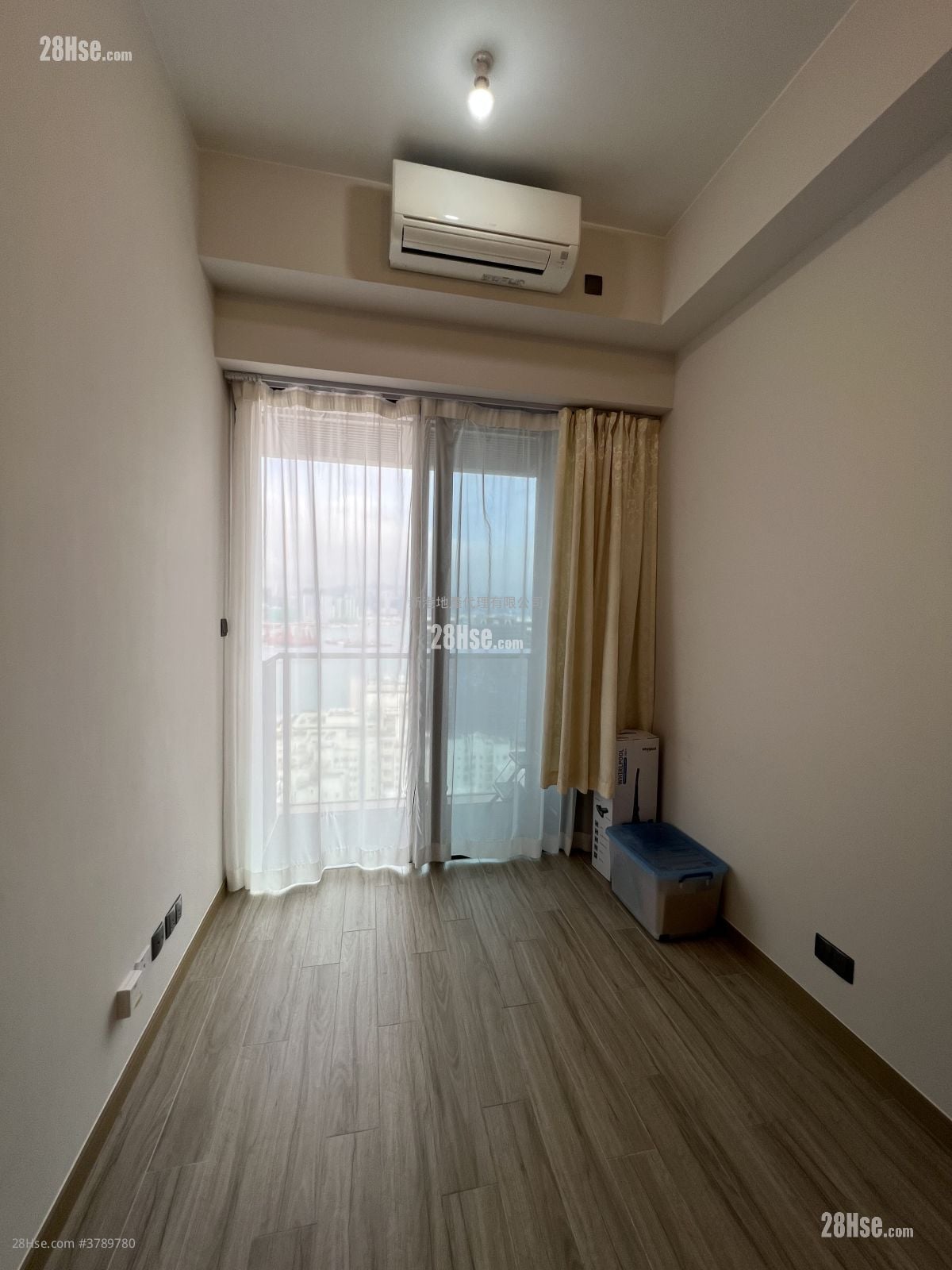 The Vantage Sell 1 Bedroom , 1 Bathroom 270 ft²