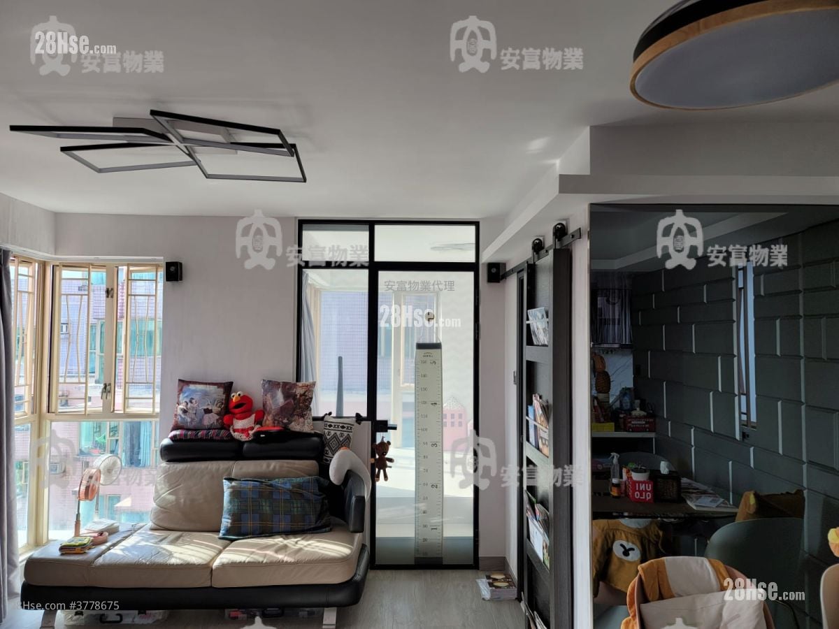 太湖花园 售盘 4 房 , 3 浴室 1,006 平方尺