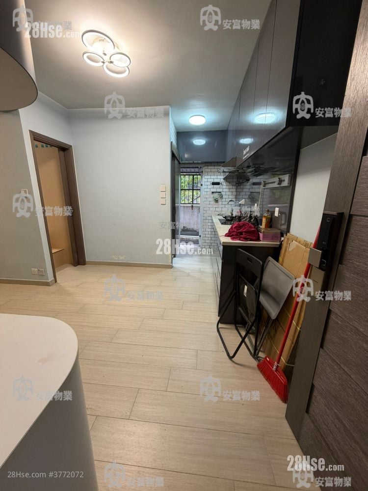 单幢楼房 售盘 1 房 , 1 浴室 320 平方尺