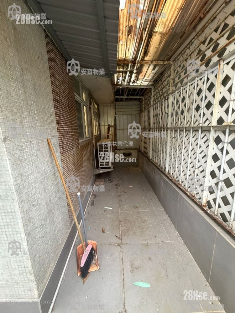 单幢楼房 售盘 1 房 , 1 浴室 320 平方尺