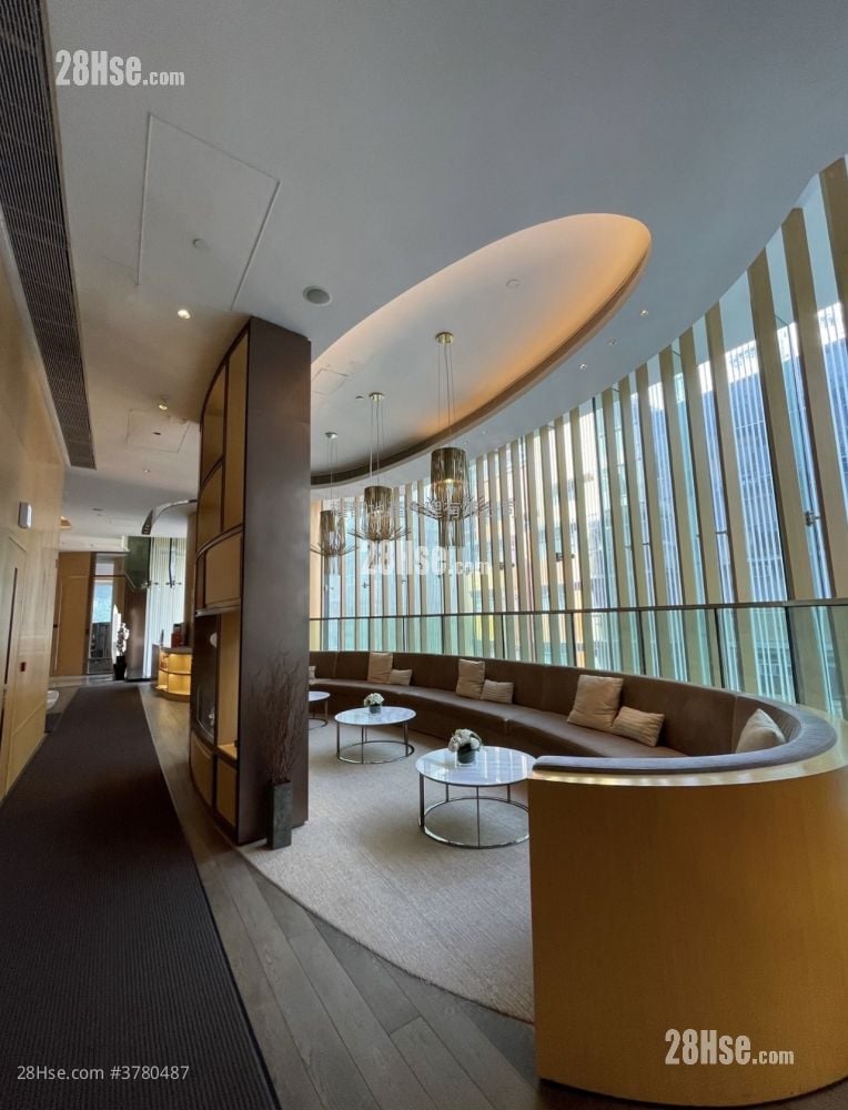 Eltanin Square Mile Rental Studio , 1 Bathroom 193 ft²