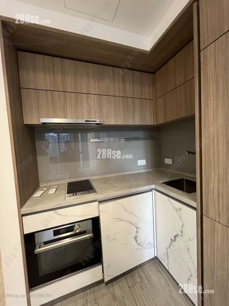 Upper River Bank Sell 1 Bedroom 332 ft²