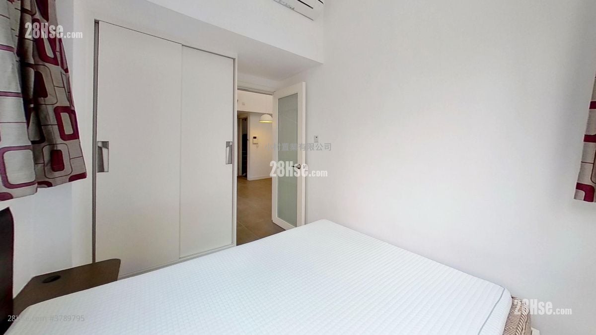 主人房: 晴峰居 租盘 2 房 , 1 浴室 565 平方尺