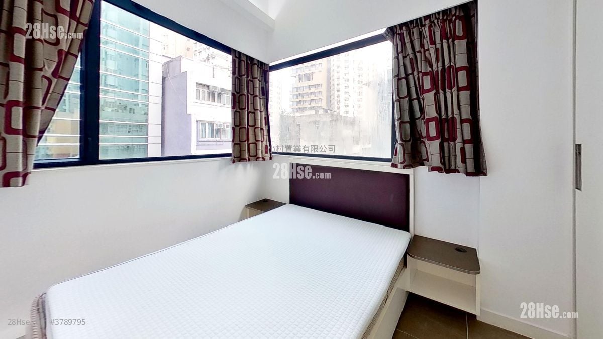 主人房: 晴峰居 租盘 2 房 , 1 浴室 565 平方尺